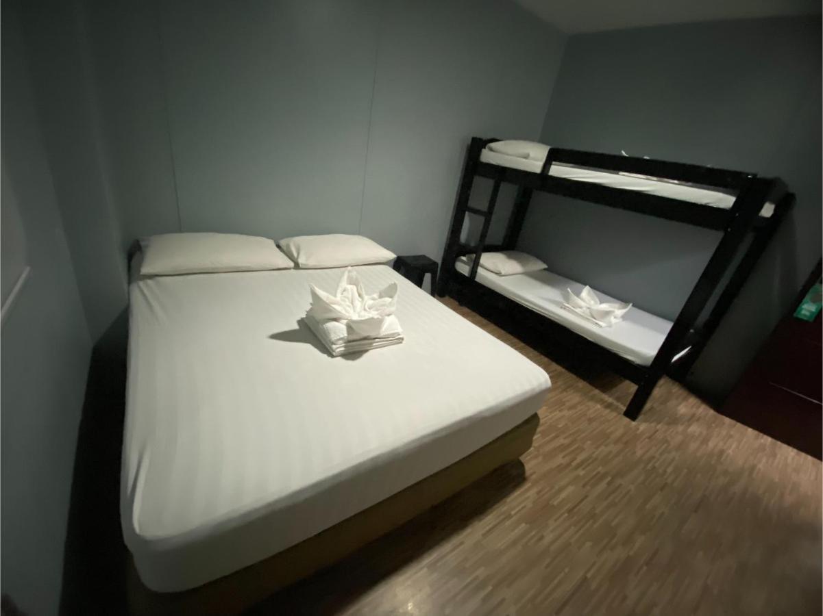 Hotel Oyo 878 Dg Budget Naia