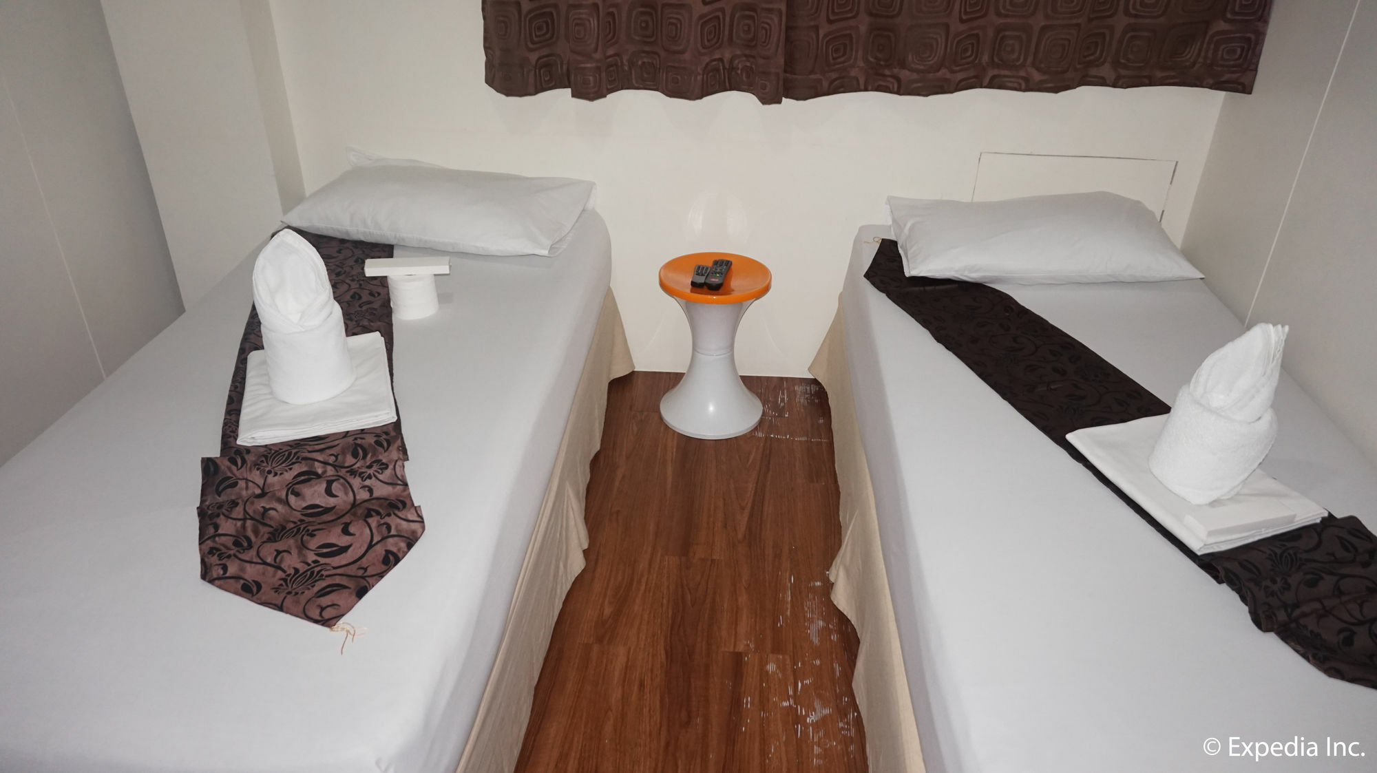 Oyo 878 Dg Budget Naia Hotel 2*