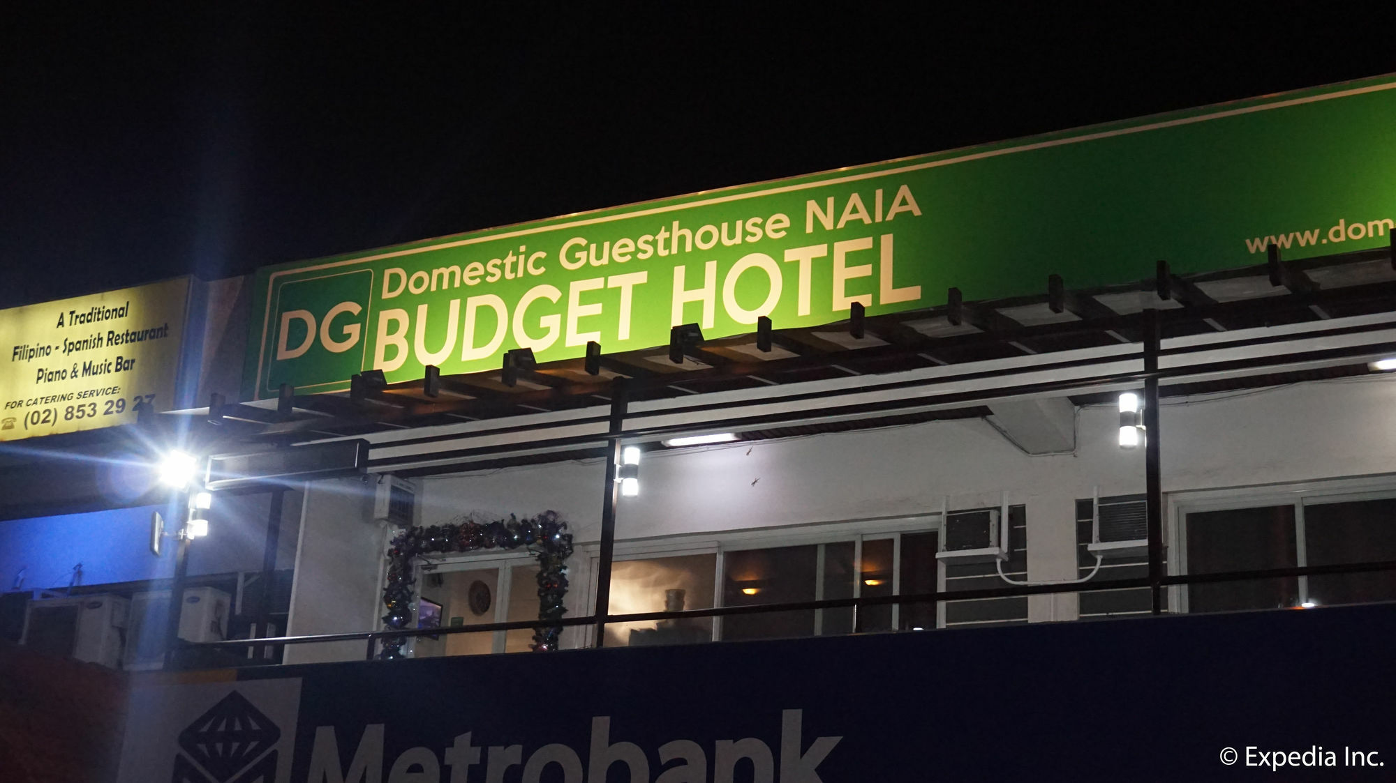 Oyo 878 Dg Budget Naia Hotel 2*